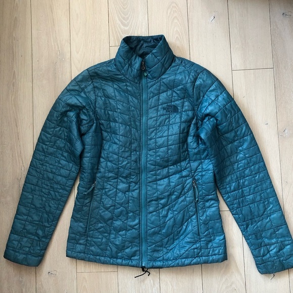 The North Face Women’s Puffer Jacket in Light Blue Size S - Picture 1 of 14